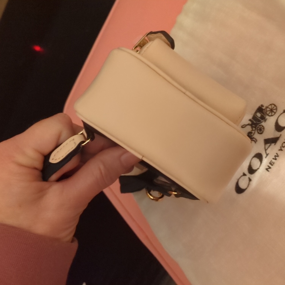 Coach Mini Court Backpack Bag Charm With Rosette Print in gold/blush multi - Picture 8 of 14